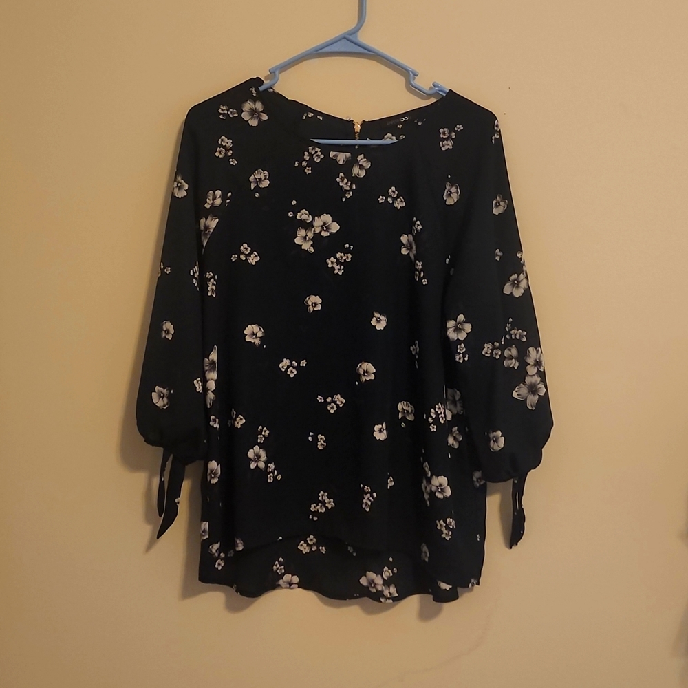 LARIE TIE SLEEVE POLYESTER BLOUSE. TEAL GREEN